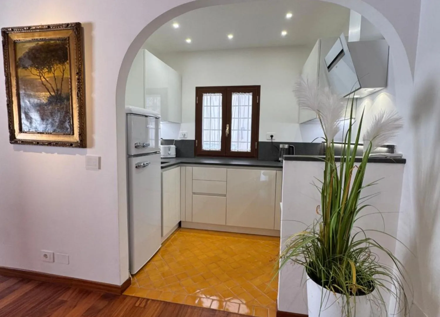 Domus Colosseum, Detached House Just Few Steps From The Colosseum 0*, ローマ イタリア