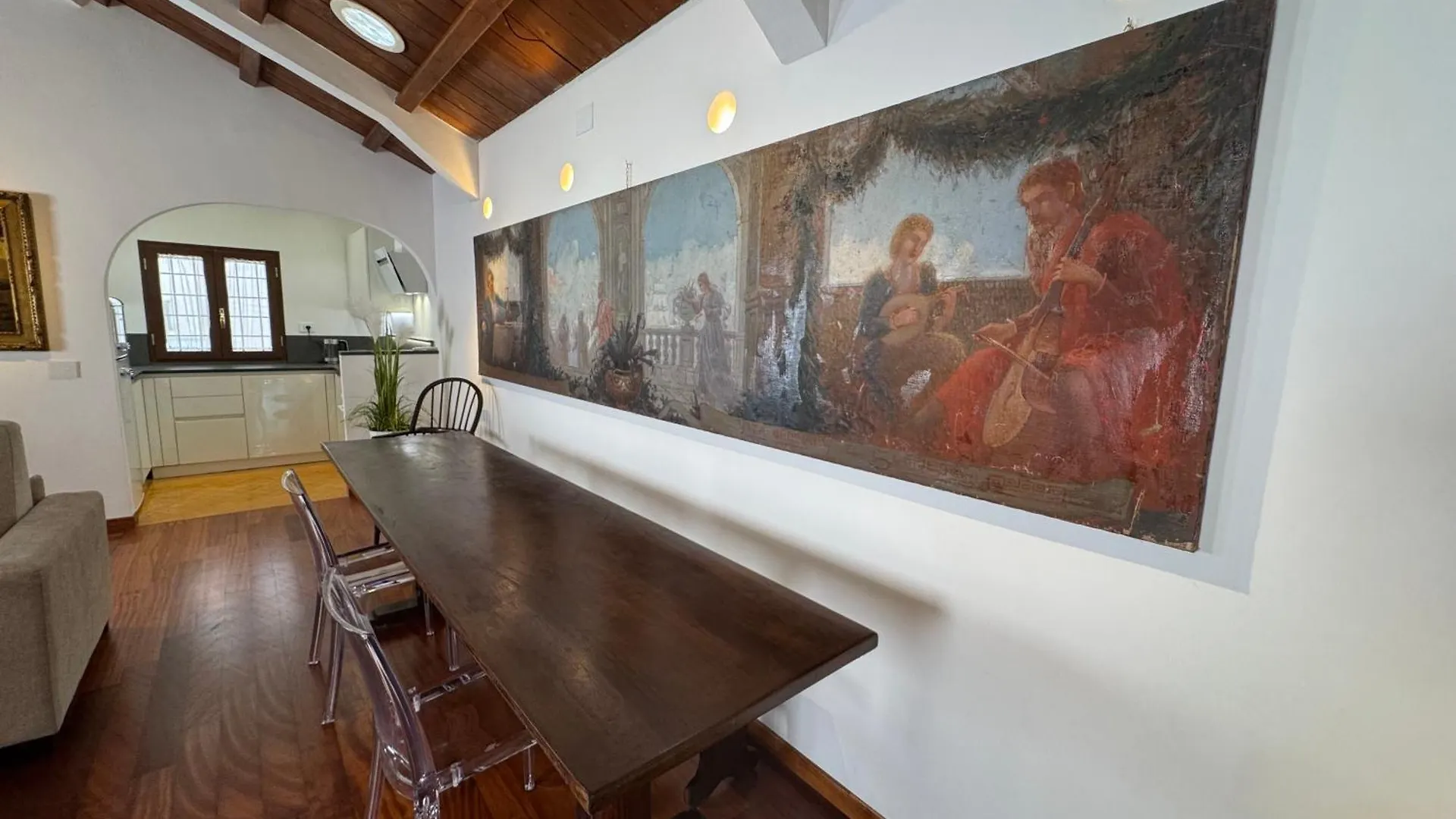 Domus Colosseum, Detached House Just Few Steps From The Colosseum 0*, ローマ