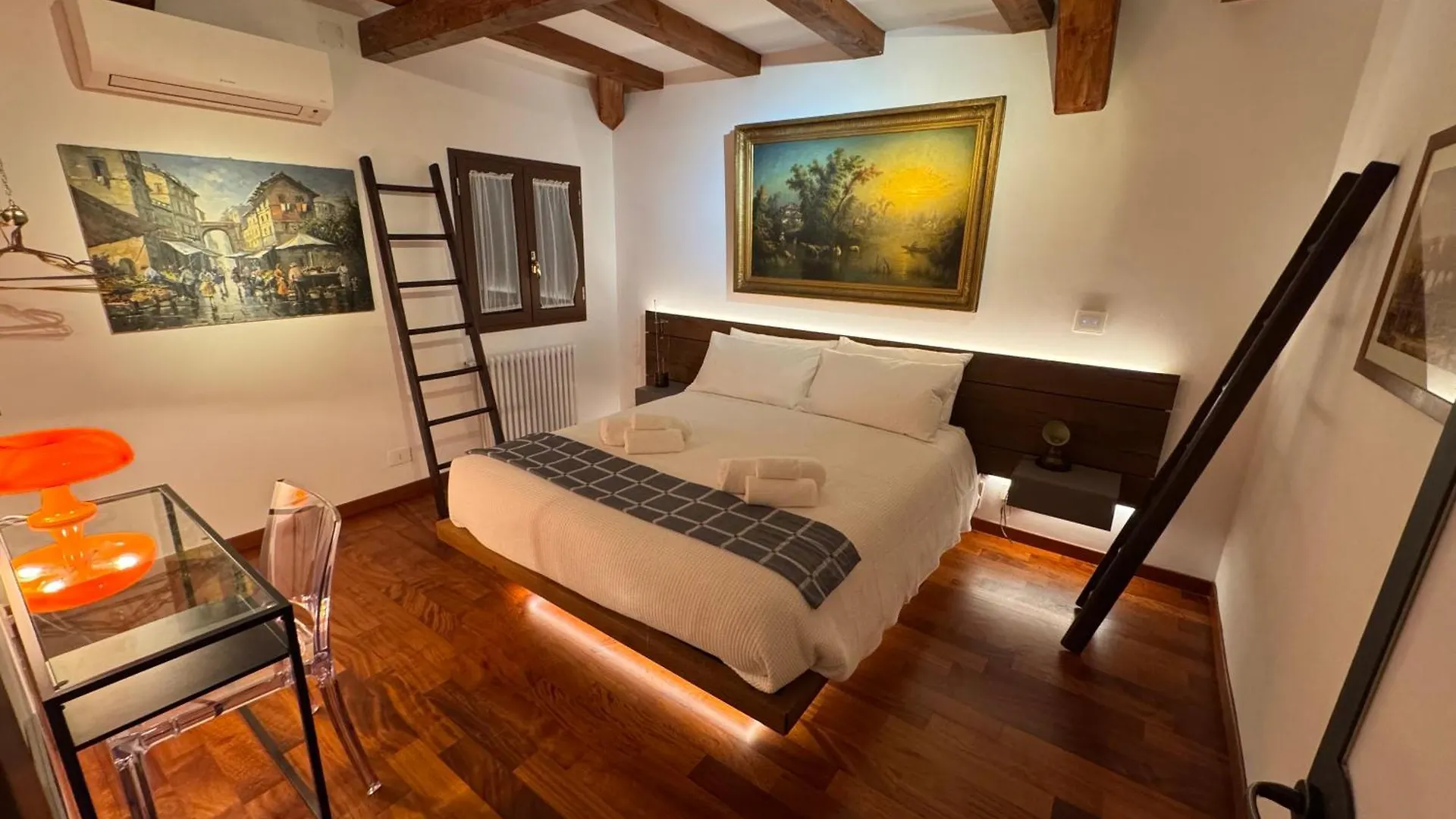 בקתה Domus Colosseum, Detached House Just Few Steps From The Colosseum